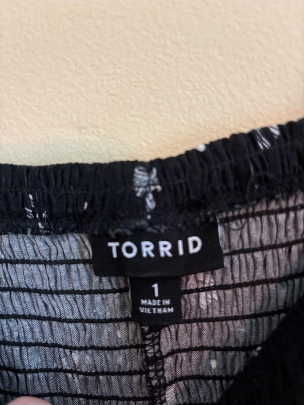 torrid black dress with white bow print - Picture 2 of 7